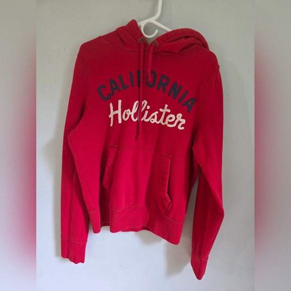 Hollister Vibrant Red Pullover Hoodie - Picture 1 of 4